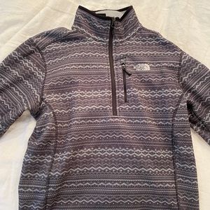 The North Face Pullover Size Small